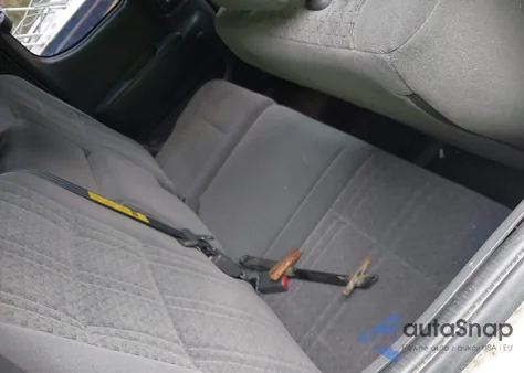 2006 Toyota Tundra Sr5 V8 z USA, uszkodzony, nr VIN 5TBBT44106S474250